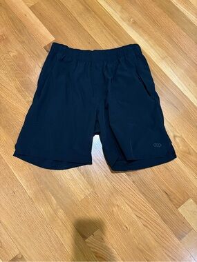 LEG3ND Black Athletic Shorts – Size Small – Sleek Performance Fit